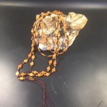 手工编织橄榄珠挂脖