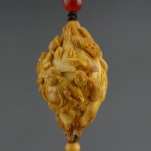 虞伟东 西游记单籽橄榄核雕
