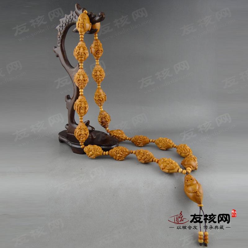 赵骏 单面十八罗汉长串橄榄核雕 全局图