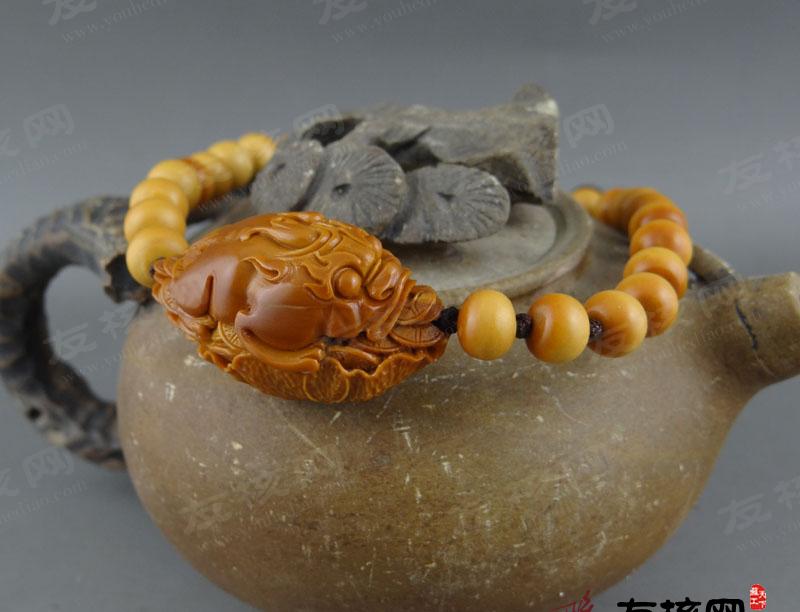 陈任华 貔貅 单籽 橄榄核雕 细节图