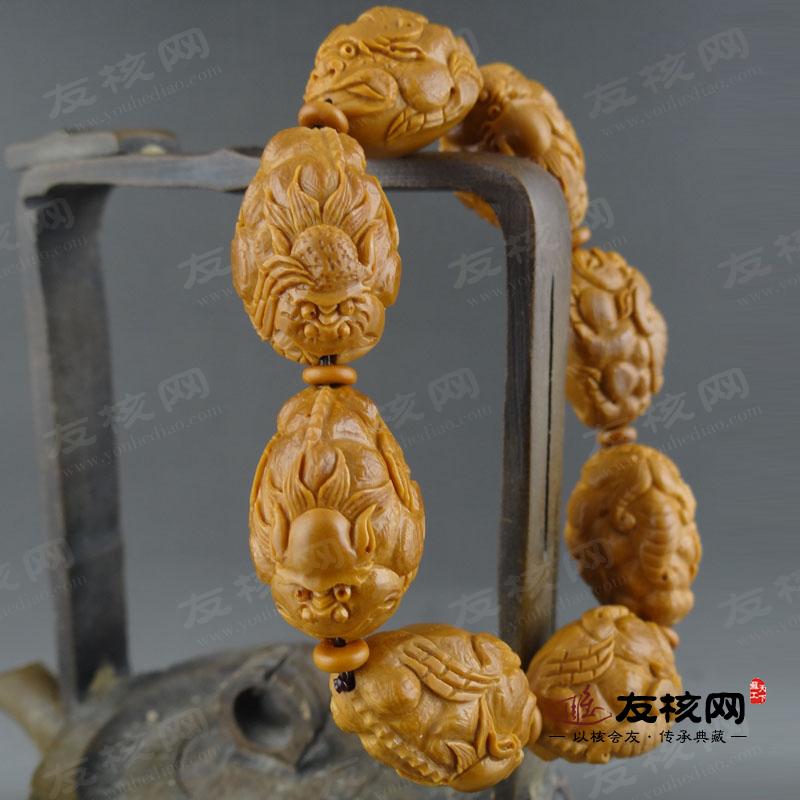 苏工橄榄核雕 陈诗贵 貔貅 手串 侧面