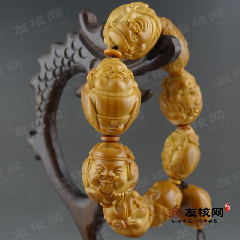 苏工核雕 郁松 财神 手串 侧面