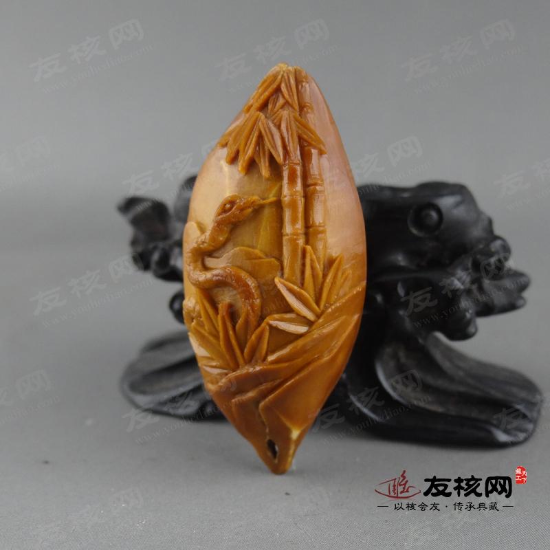 橄榄核雕 王尧 蛇 单籽局部